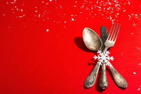 Christmas Table Setting Red Tones Vintage Cutlery Festive New Year — Stock Photo, Image