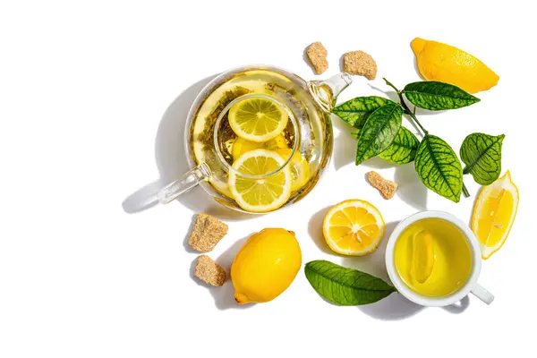 Limón Con Frutas Maduras Hojas Frescas Aisladas Sobre Fondo Blanco —  Fotos de Stock