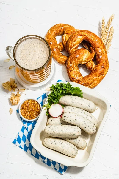 Traditional Oktoberfest Set Pretzels Beer Weisswurst Mustard German Festival Food — Stok fotoğraf