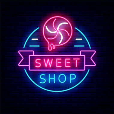 Tatlı dükkan neon tabelası. Çikolata logosu. Tuğla duvar arkasında parlak gece amblemi. Dış ışıldayan efekt afişi. Düzenlenebilir felç. İzole vektör stok illüstrasyonu