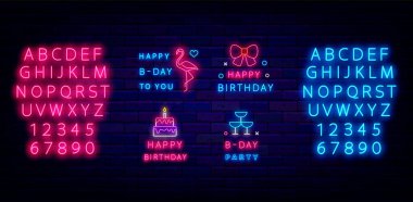 Mutlu yıllar neon amblem seti. Mavi ve pembe parlayan alfabe. Flamingo ve kokteyl bardağı. Parti etiketi. Duvarda tebrik kartı koleksiyonu var. Vektör stok illüstrasyonu