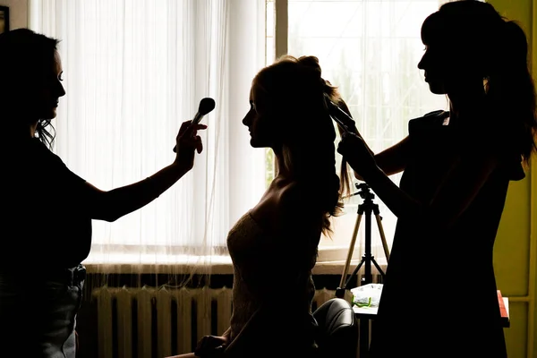 Salone Bellezza Trucco Styling Ragazza Nel Salone Parrucchieri Make Artist — Foto Stock