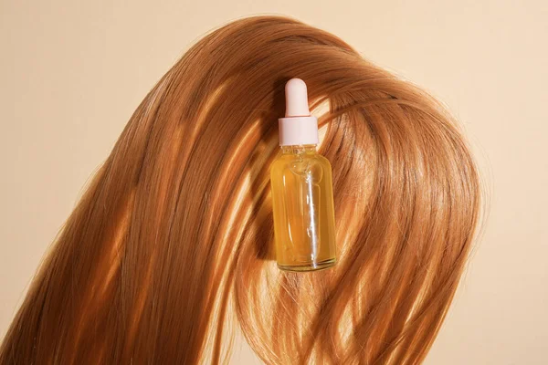 Hair Oil Bottle Light Background Hair Care — Stock Photo, Image