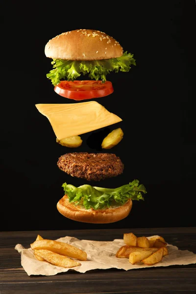 Tasty Hamburgers Wooden Board Dark Background — Stock Photo, Image