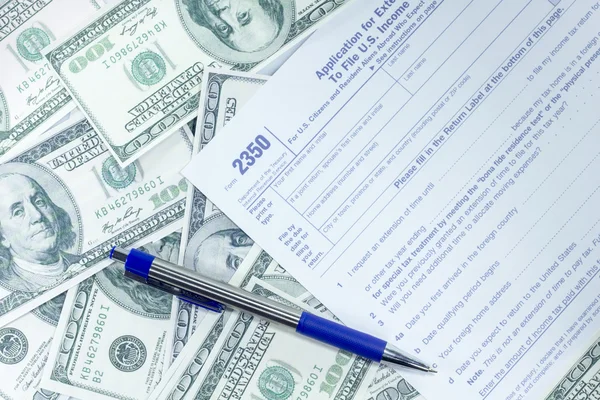 U.S. income tax form — Stock Photo, Image