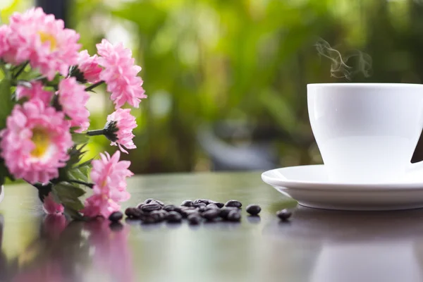 Coffee and sweets to tasty on a wooden floor — Stock Photo, Image