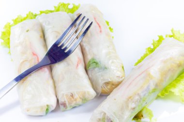 karides ile Vietnam pirinç kağıdı rulo