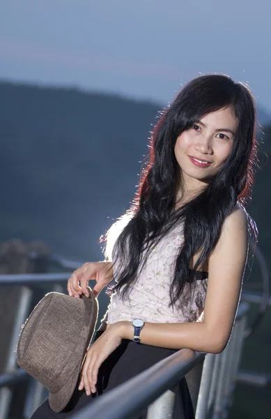Porträtt av den vackra kvinnan av thailand — Stockfoto