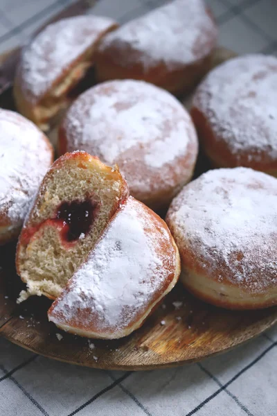 Berliner Donuts Powdered Sugar Wooden Tray — Stock Photo, Image