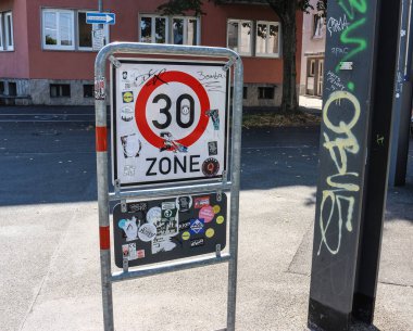 Sokak levhası Bölge 30 Alman Strassenschild aufkleber çıkartması