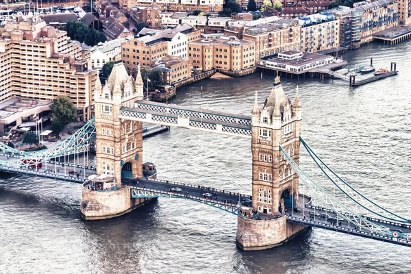 Aereal Visa av london bridge — Stockfoto