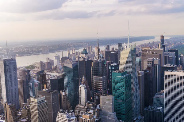 Luchtfoto van de skyline van manhattan — Stockfoto