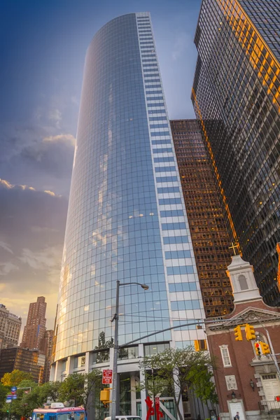 Hermosa vista del rascacielos en la ciudad de Nueva York —  Fotos de Stock