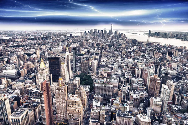 Vista aérea de Manhattan al atardecer — Foto de Stock