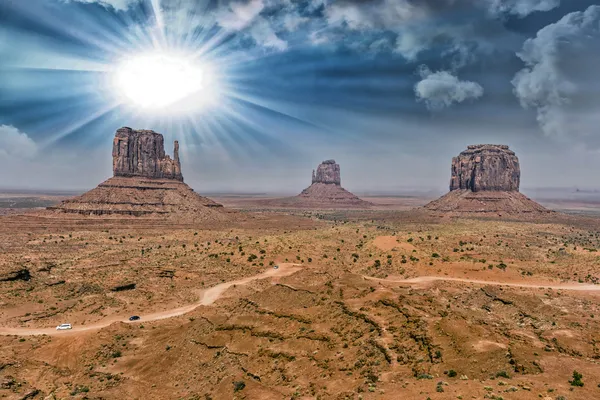 Monument valley med vacker himmel — Stockfoto