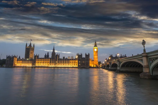 Belle vue de Westminster de nuit — Photo