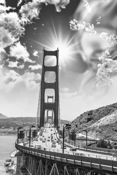 Piękny widok Golden Gate Bridge — Zdjęcie stockowe