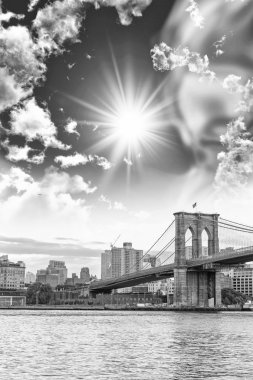 Brooklyn Köprüsü ile güzel gök