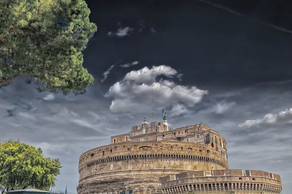 Castel Αγίου angelo με όμορφο ουρανό, Ρώμη — Φωτογραφία Αρχείου