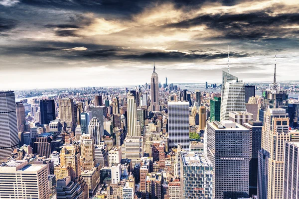 Prachtig uitzicht op de skyline van new york stad — Stockfoto