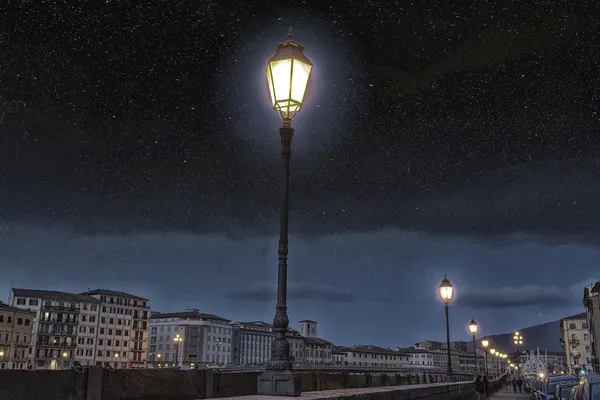 Pisa gece — Stok fotoğraf