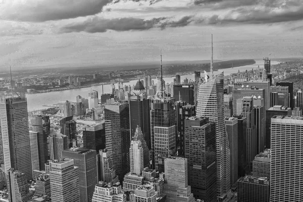 Aerial view of the skyline of manhattan — Stock Photo, Image