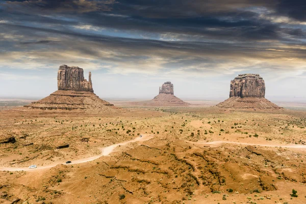 Monument valley med vacker himmel — Stockfoto