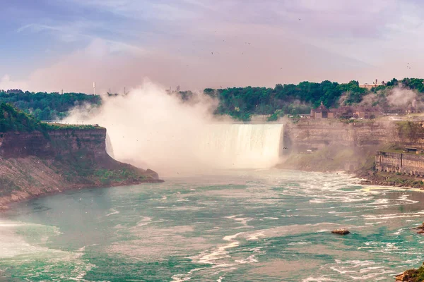 Gökkuşağı Köprüsü Nden Niagara Şelalesinin Güzel Manzarası — Stok fotoğraf