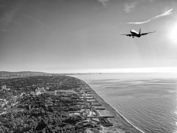 Vue Aérienne Aéronef Pendant Atterrissage — Photo