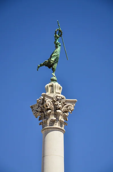 Goddess of Victory Statue atop the Dewey Monument at Union Squar