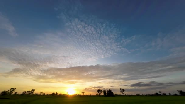 Coucher Soleil Time Lapse Ciel Nuage Fond Puffy Nuages Blancs — Video