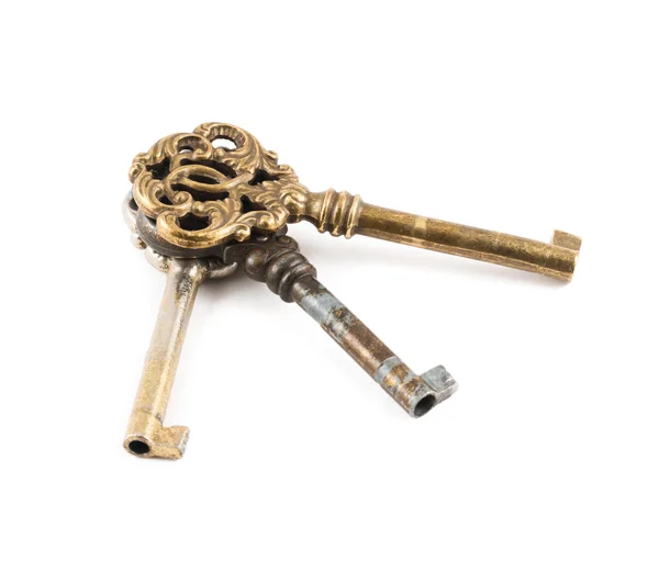 Vecchie chiavi decorative in metallo isolate — Foto Stock