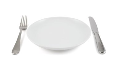 Tablo bıçak, çatal ve izole seramik tabak