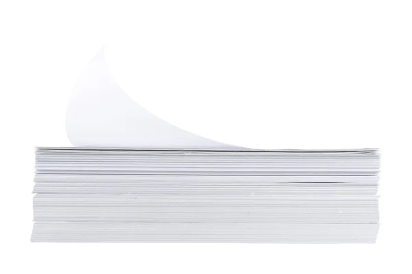 Pilha de folha de papel branco de tamanho a4 — Fotografia de Stock