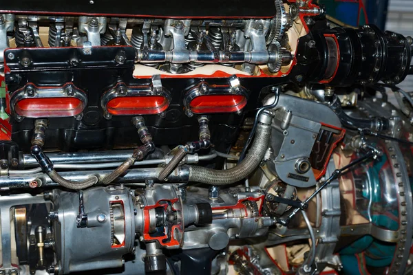 Old aircraft engine — Stock Photo, Image