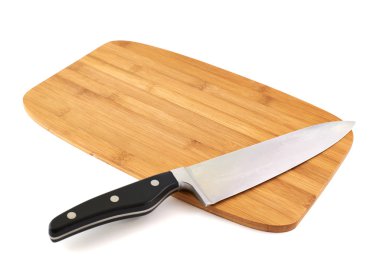 ahşap kesme tahtası üzerinde bıçak