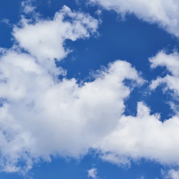 Clouds on the blue sky — Stock Photo, Image