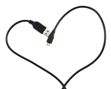 usb kablosu kalp şeklinde