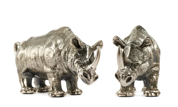 Noshörning rhino skulptur isolerade — Stockfoto