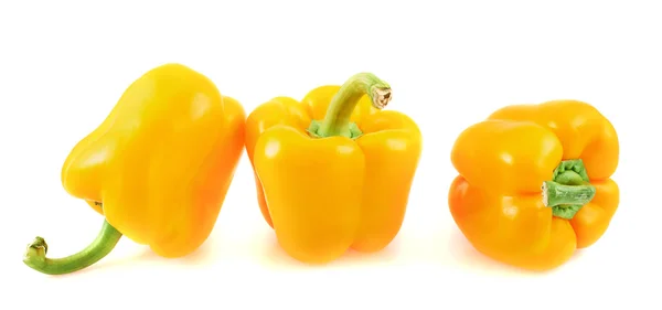 Zoete oranje paprika geïsoleerd — Stockfoto