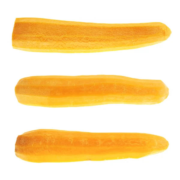 Gepelde wortel geïsoleerd — Stockfoto