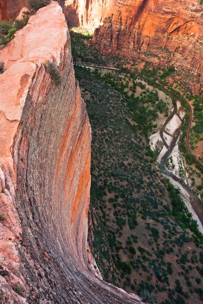 Red Rock Cliff in Zion National Park,Utah,USA — Stock Photo, Image