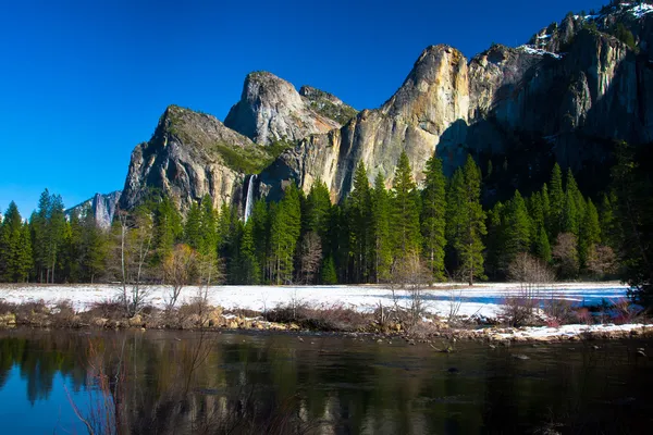 Cascadas Bridalveil en el Parque Nacional Yosemite, California —  Fotos de Stock