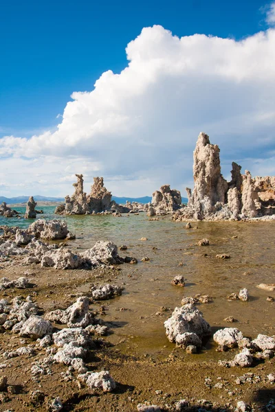 mono Gölü, california tüf oluşumu