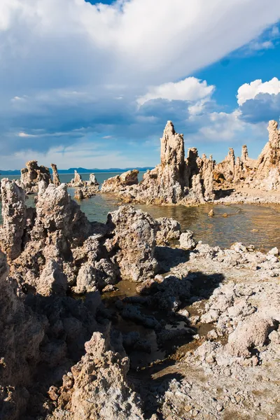 Tufa Formation in Mono Lake, California — Stock Photo, Image