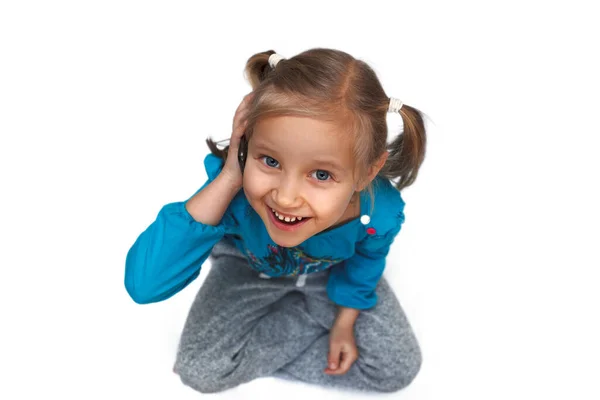 Ligar Para Telefone Garota Sorridente Bebê Falando Telefone Celular Posição — Fotografia de Stock