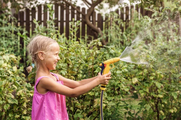 Watering Garden Child Waters Garden Garden Hose Happy Childhood Countryside — Stock Photo, Image