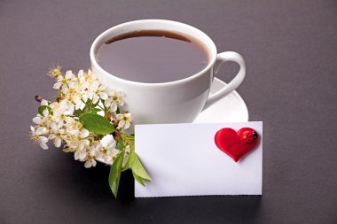 Bir fincan çay.