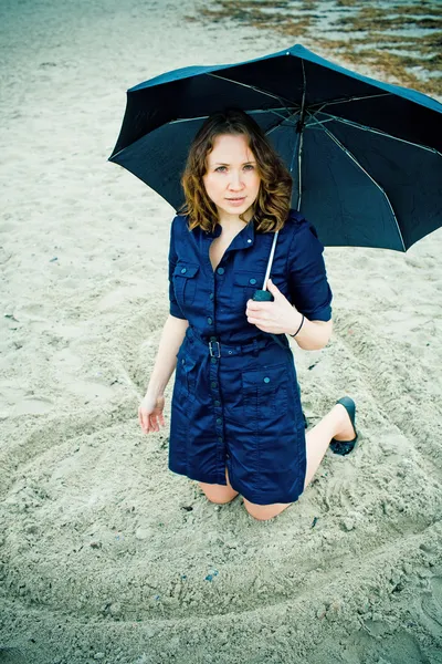 Girl with umbrella — Stock Photo, Image