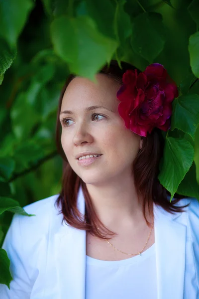 Girl on the nature — Stock Photo, Image